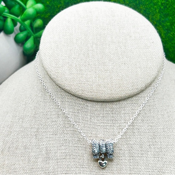 NWOT Sterling silver pave bow with dangling heart charm pendant necklace 18” - Picture 5 of 9